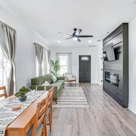 Charming San Antonio Home About 2 Mi To The Alamo!